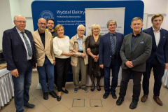 PXL_20251010_171325218