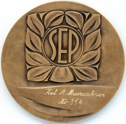 Medal im. J. Groszkowskiego