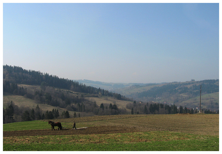 Zbocze Lubonia Wielkiego i widok dalej na wschd